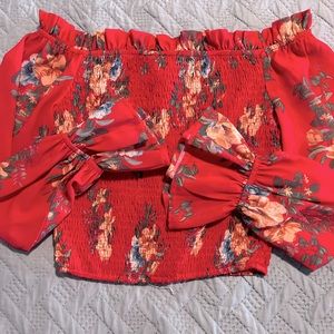 Off-the-shoulder Floral top